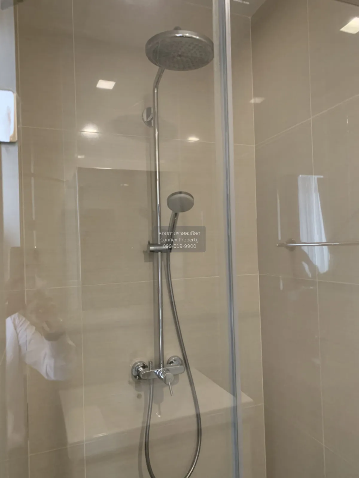 เช่าคอนโด  แฮมป์ตัน เรสซิเดนซ์ เน็กซ์ ทู เอ็มโพเรียม วิวสวย ชั้นส