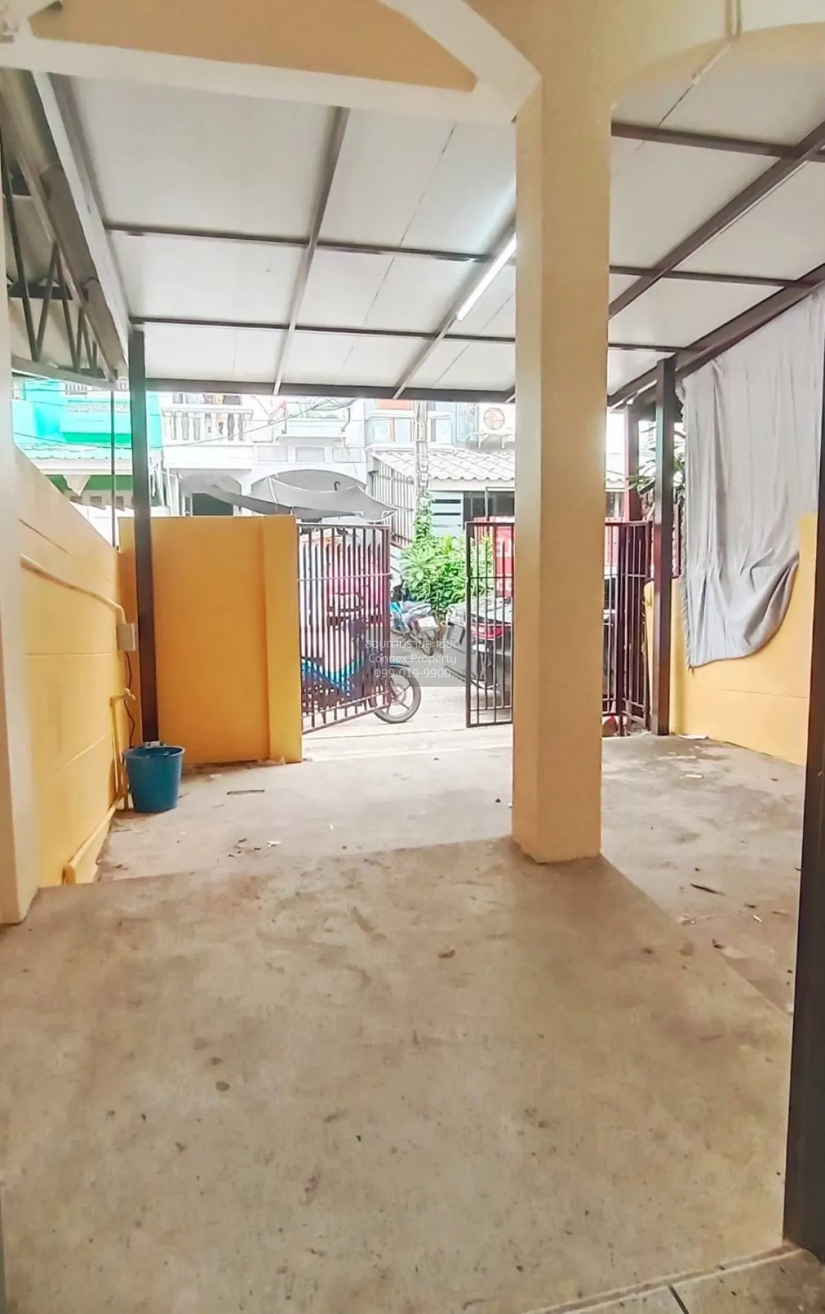 ขายทาวน์เฮ้าส์/ทาวน์โฮม  ธรรมสาธิต วิลล่า  บางจาก บางจาก เขต พระโ 3