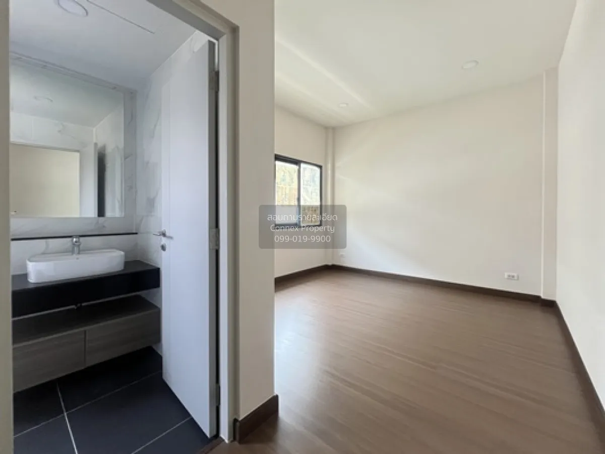 บ้านเดี่ยวหรู เดอะ ซิตี้ ทวีวัฒนา หน้าสวน  CX-140938