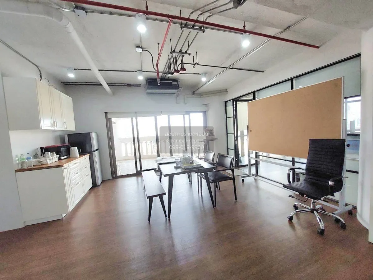 For Sale Condo , State Tower , BTS-Saphan Taksin , Silom , Bang R 4