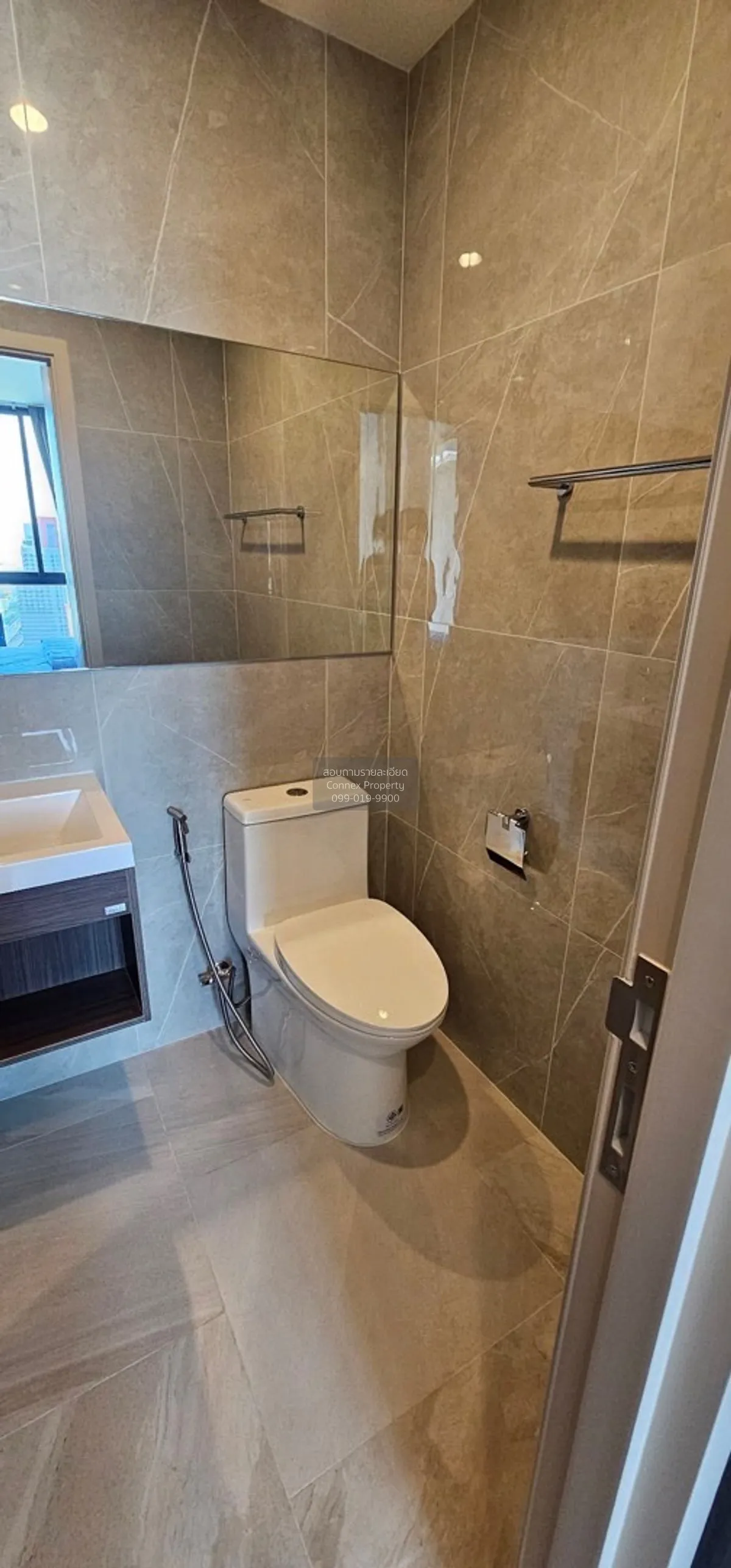 For Sale Condo , Nue District R9 , MRT-Phra Ram 9 , Huai Khwang ,