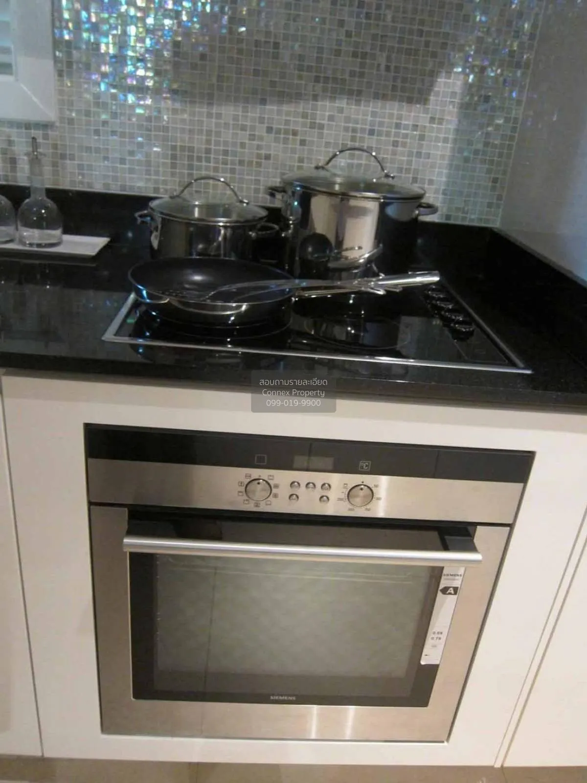 For Sale Condo , Manhattan Chidlom , corner unit , wide frontage 