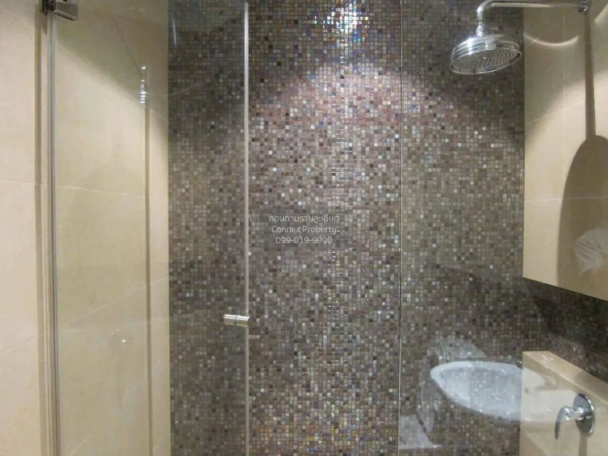 For Sale Condo , Manhattan Chidlom , corner unit , wide frontage 