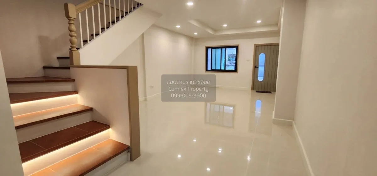 ขายทาวน์เฮ้าส์/ทาวน์โฮม  เลิศอุบล วัชรพล รามอินทรา รีโนเวทใหม่ ท่ 4