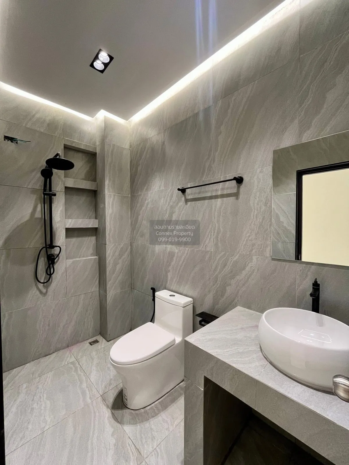 For Sale Townhome , Lat Pharo 57 , Lat Phrao , Lat Phrao , Bangko