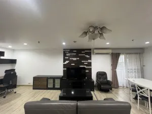 For Rent Condo , Baan Suanpetch , corner unit , newly renovated , BTS-Phrom Phong , Khlong Toei Nuea , Watthana , Bangkok , CX-141364