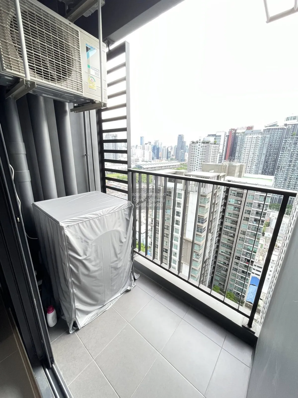 เช่าคอนโด  ไอดีโอ พระราม 9-อโศก MRT-พระราม 9 ห้วยขวาง เขต ห้วยขวา