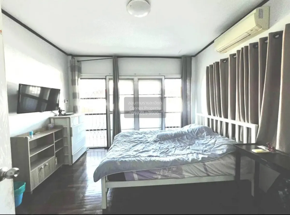 For Sale Two-story detached house, Soi Lad Pla Khao 10 , Chorakhe