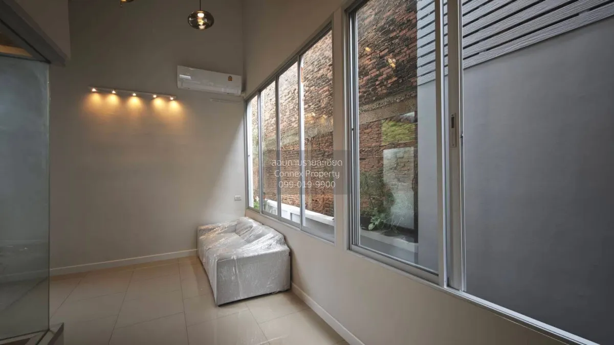 เช่าบ้านแฝด โชคชัย 4 หน้ากว้าง รีโนเวทใหม่ ลาดพร้าว เขต ลาดพร้าว 