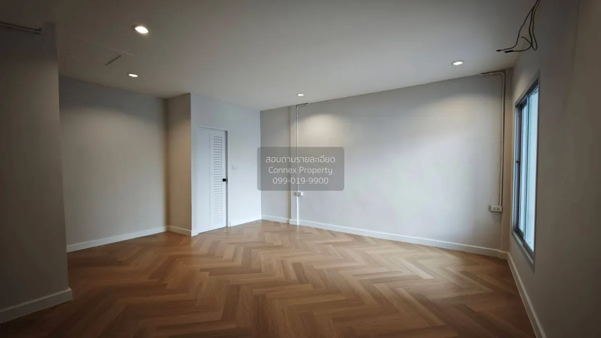 เช่าบ้านแฝด โชคชัย 4 หน้ากว้าง รีโนเวทใหม่ ลาดพร้าว เขต ลาดพร้าว 