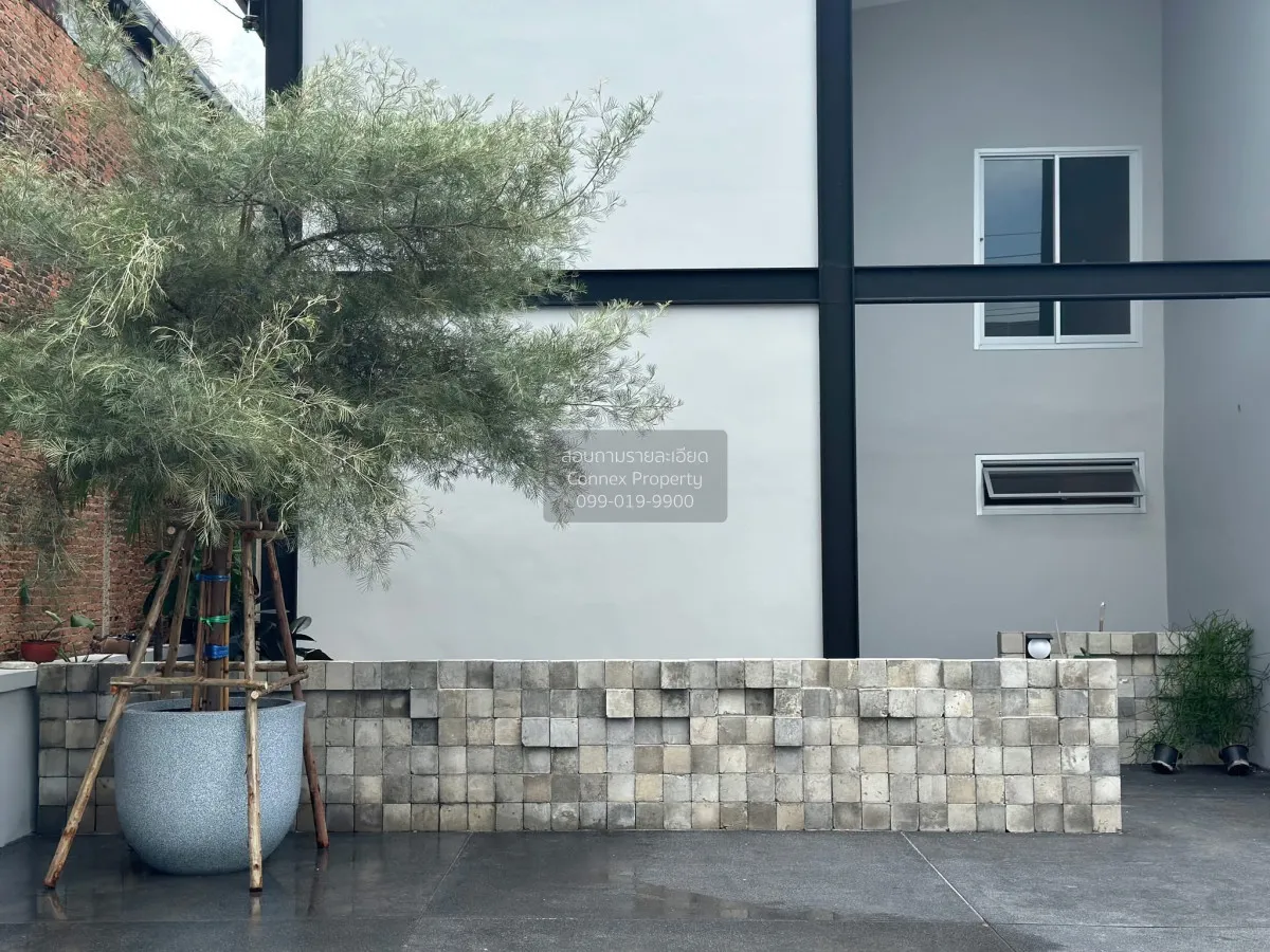 เช่าบ้านแฝด โชคชัย 4 หน้ากว้าง รีโนเวทใหม่ ลาดพร้าว เขต ลาดพร้าว 