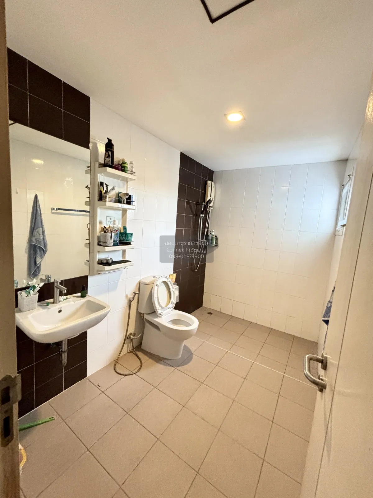 For Sale Townhouse/Townhome  , Lumpini Town Place Ratchayothin - 