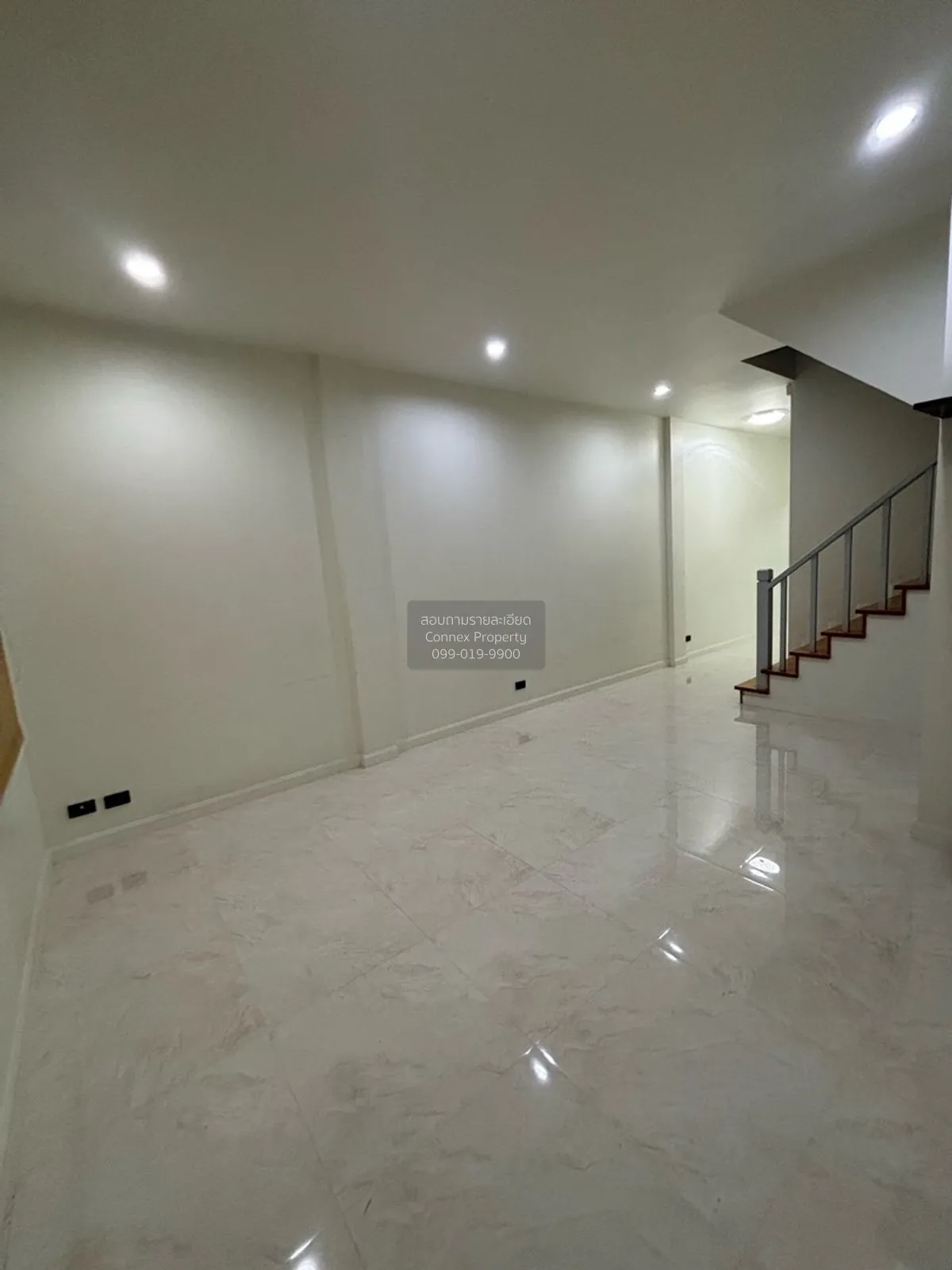 เช่าทาวน์เฮ้าส์/ทาวน์โฮม  ปริญลักษณ์ เพชรเกษม 69 หนองแขม เขต หนอง 4