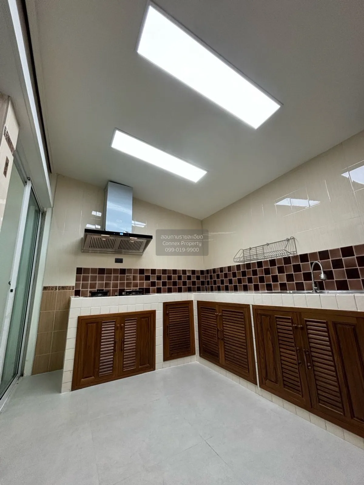 เช่าทาวน์เฮ้าส์/ทาวน์โฮม  ปริญลักษณ์ เพชรเกษม 69 หนองแขม เขต หนอง