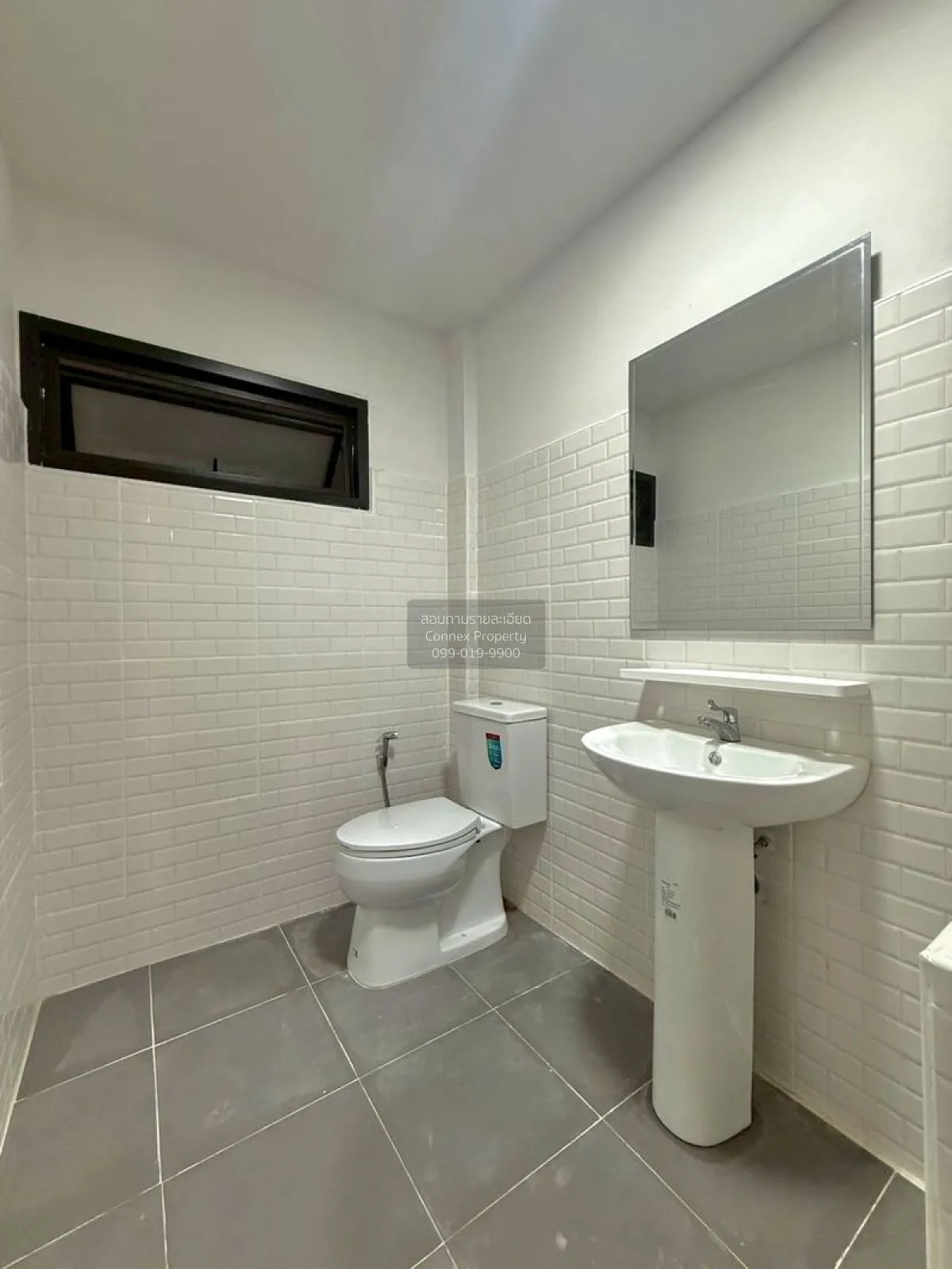 For Sale Townhouse/Townhome  , Baan Buathong 4 Baan Kluay-Sai Noi