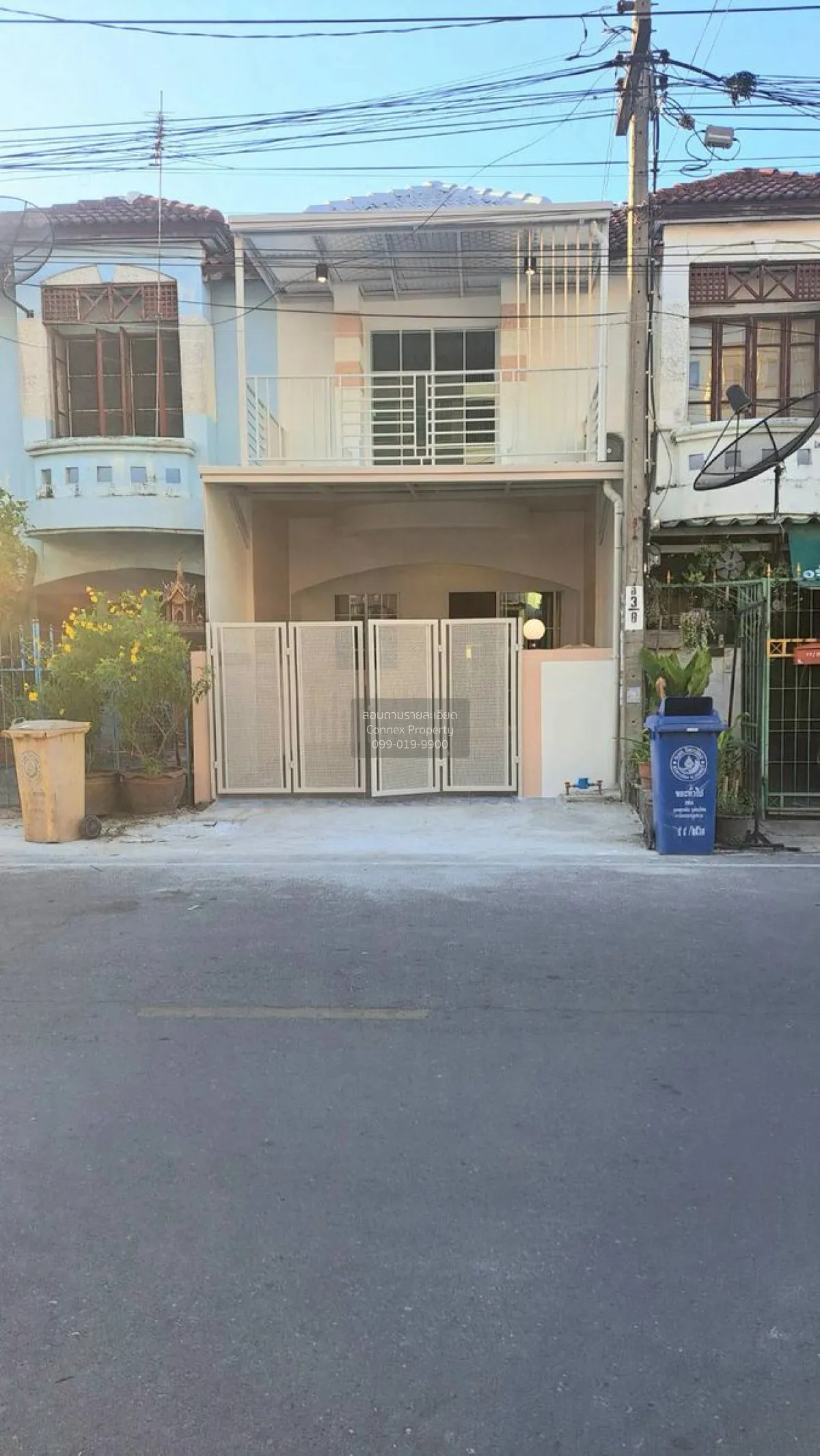 For Sale Townhouse/Townhome  , Baan Nunticha 2 , newly renovated  1