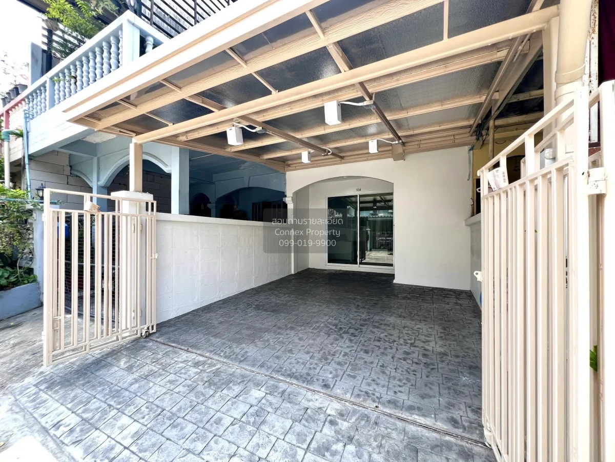 For Sale Townhouse/Townhome  , Loet Ubon 4 Village , Lat Phrao ,  3