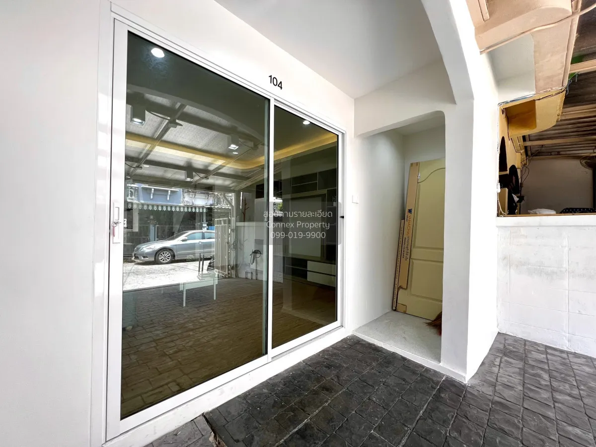 For Sale Townhouse/Townhome  , Loet Ubon 4 Village , Lat Phrao ,  4