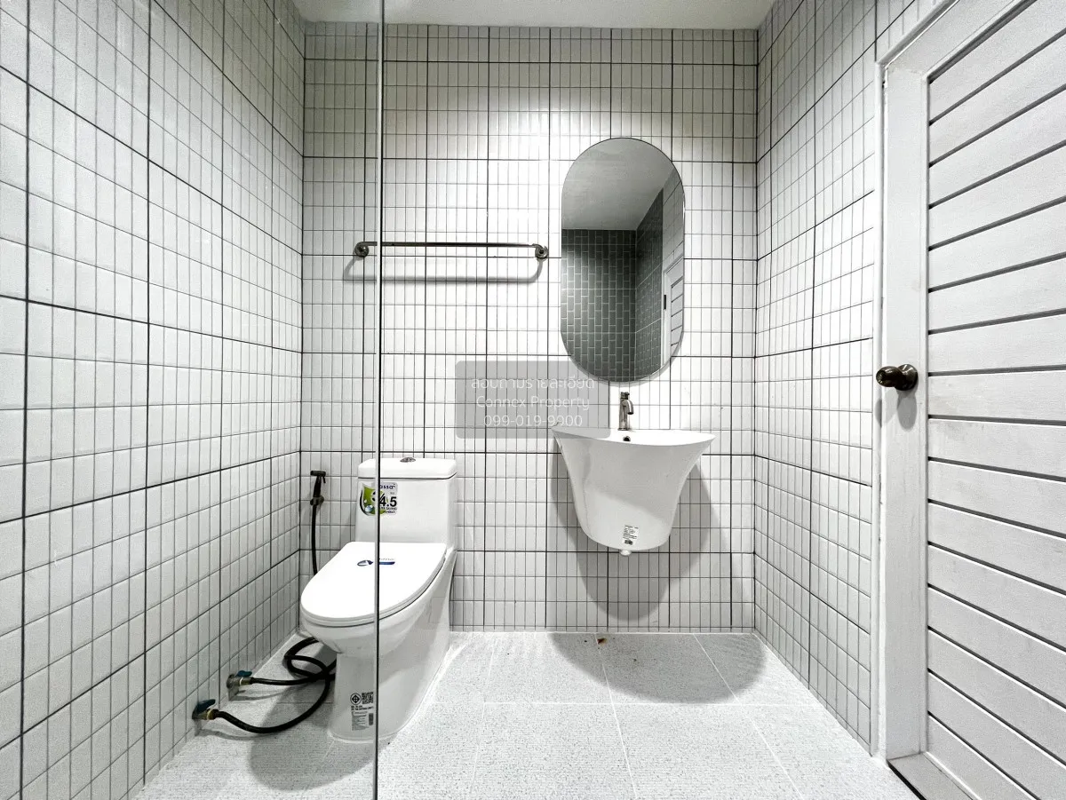 For Sale Townhouse/Townhome  , Loet Ubon 4 Village , Lat Phrao , 