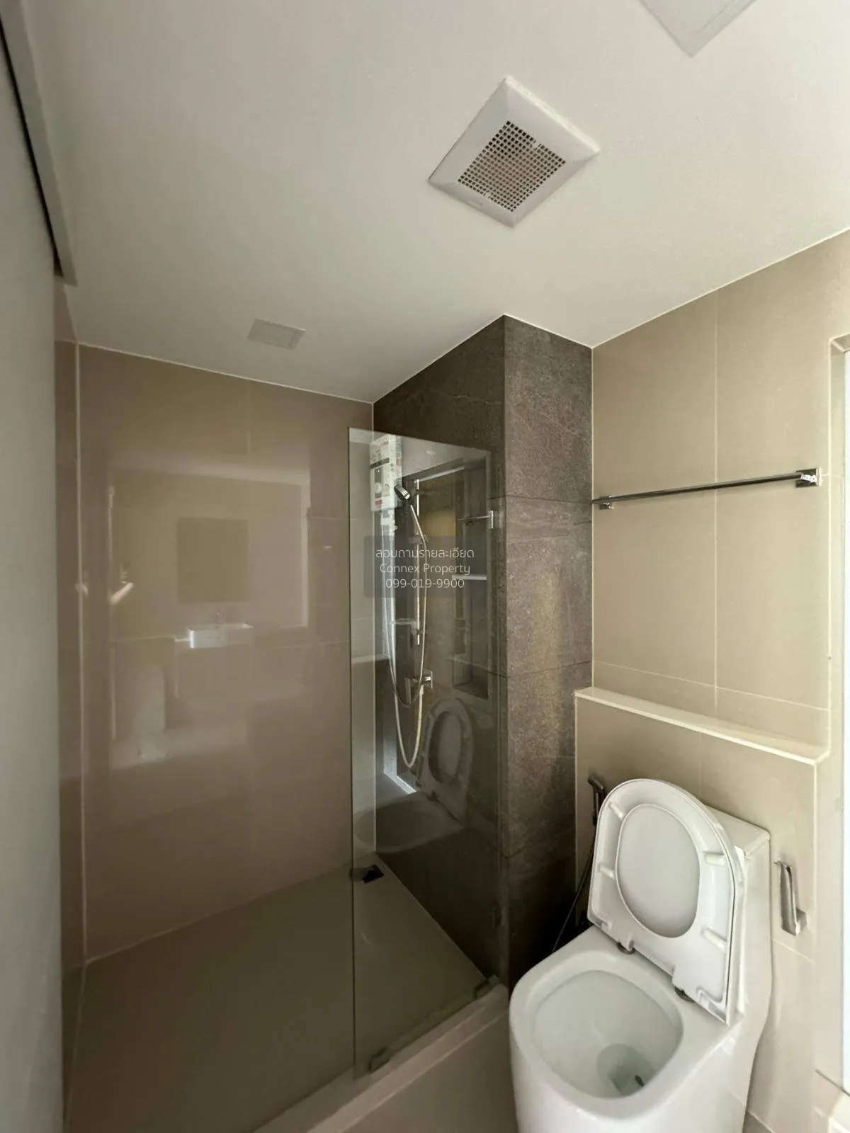 For Rent Condo , QUINTARA ARTE Sukhumvit 52 , Bang Chak , Phra Kh