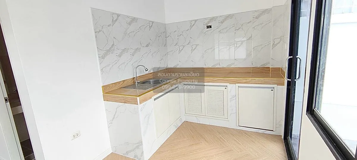 เช่าทาวน์เฮ้าส์/ทาวน์โฮม  เดอะ นอร์ธเทิร์น ทาวน์ โนวา คลองหนึ่ง ค