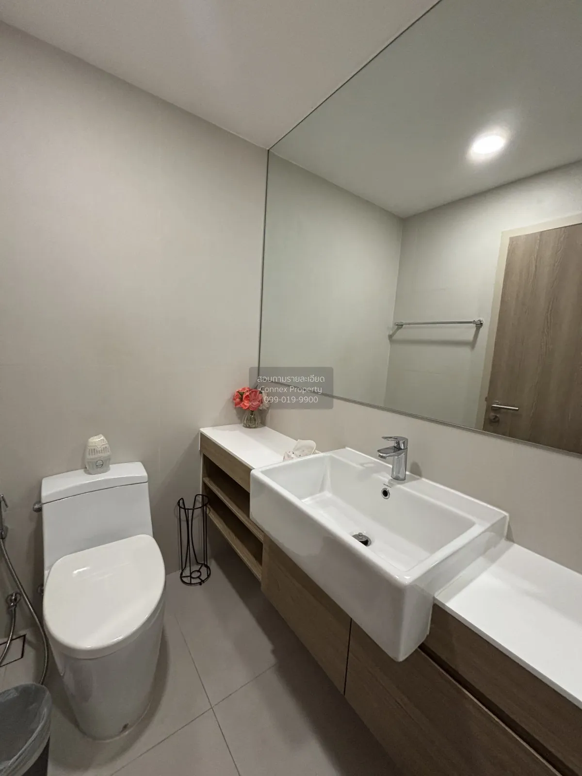 เช่าคอนโด   โนเบิล แอมเบียนส์ สุขุมวิท 42 BTS-เอกมัย พระโขนง เขต 