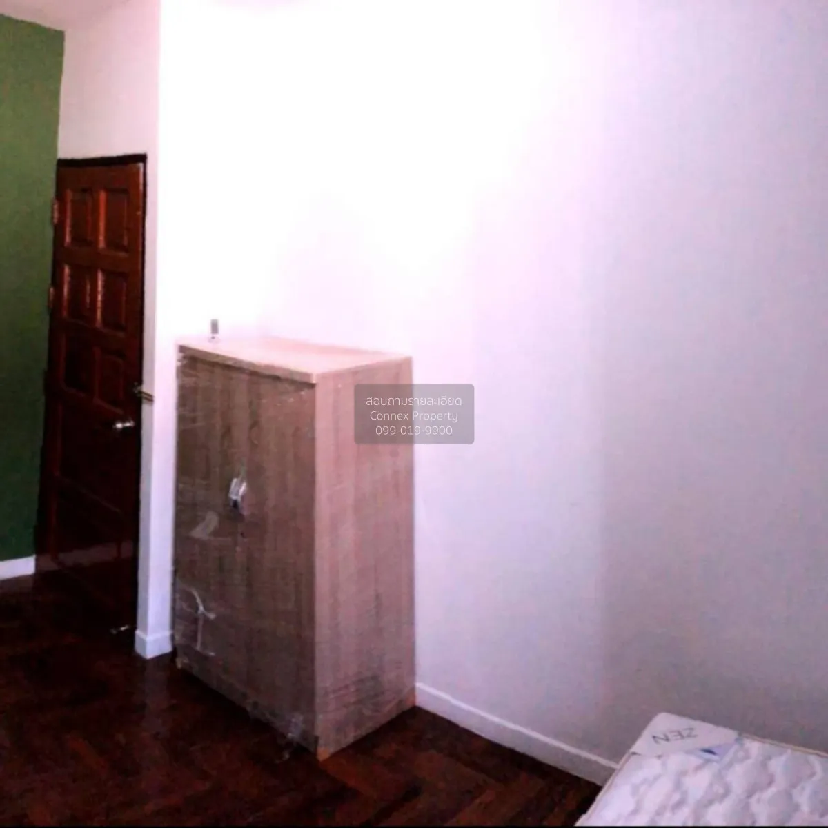 ขายทาวน์เฮ้าส์/ทาวน์โฮม  วอร์เรน แมนชั่น 2 รีโนเวทใหม่ ลาดยาว เขต