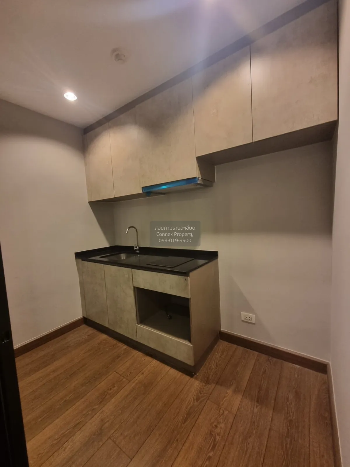 ขายคอนโด  ดิ ยูนิค สุขุมวิท 62/1 BTS-บางจาก บางจาก เขต พระโขนง กร