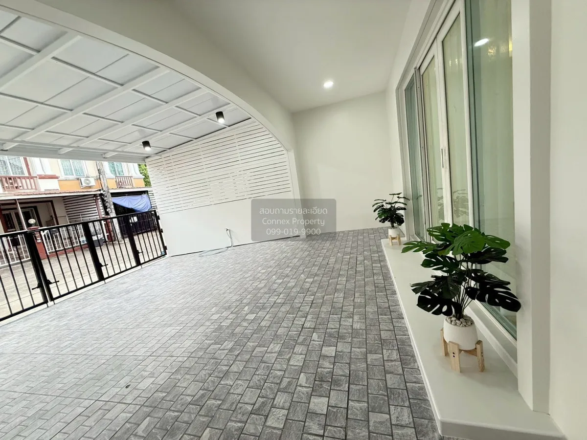 For Sale Townhouse/Townhome  , The Connect 8 Wongwaen - Bangna ,  4