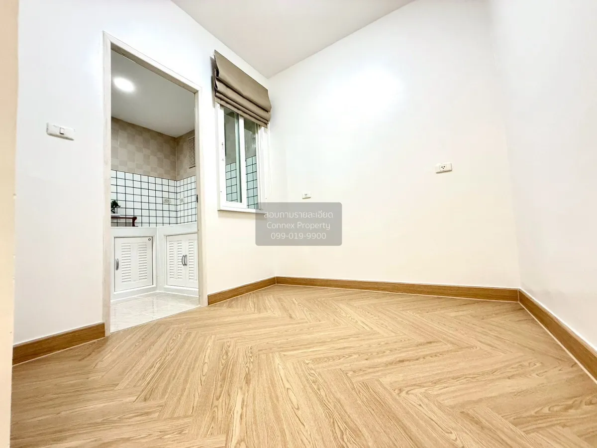 For Sale Townhouse/Townhome  , The Connect 8 Wongwaen - Bangna , 