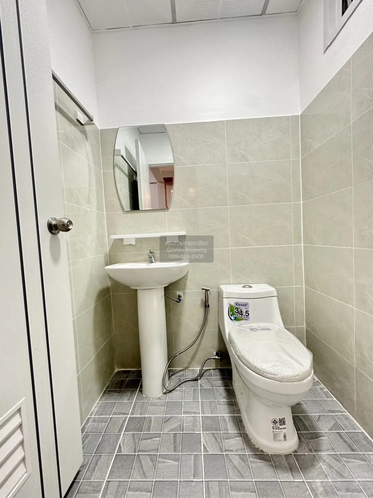 For Sale Townhouse/Townhome  , Baan Nunticha 2 , newly renovated 