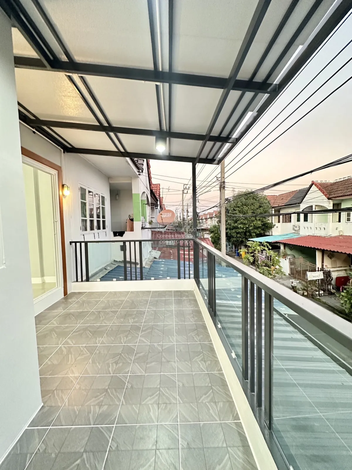 For Sale Townhouse/Townhome  , Baan Nunticha 2 , newly renovated 