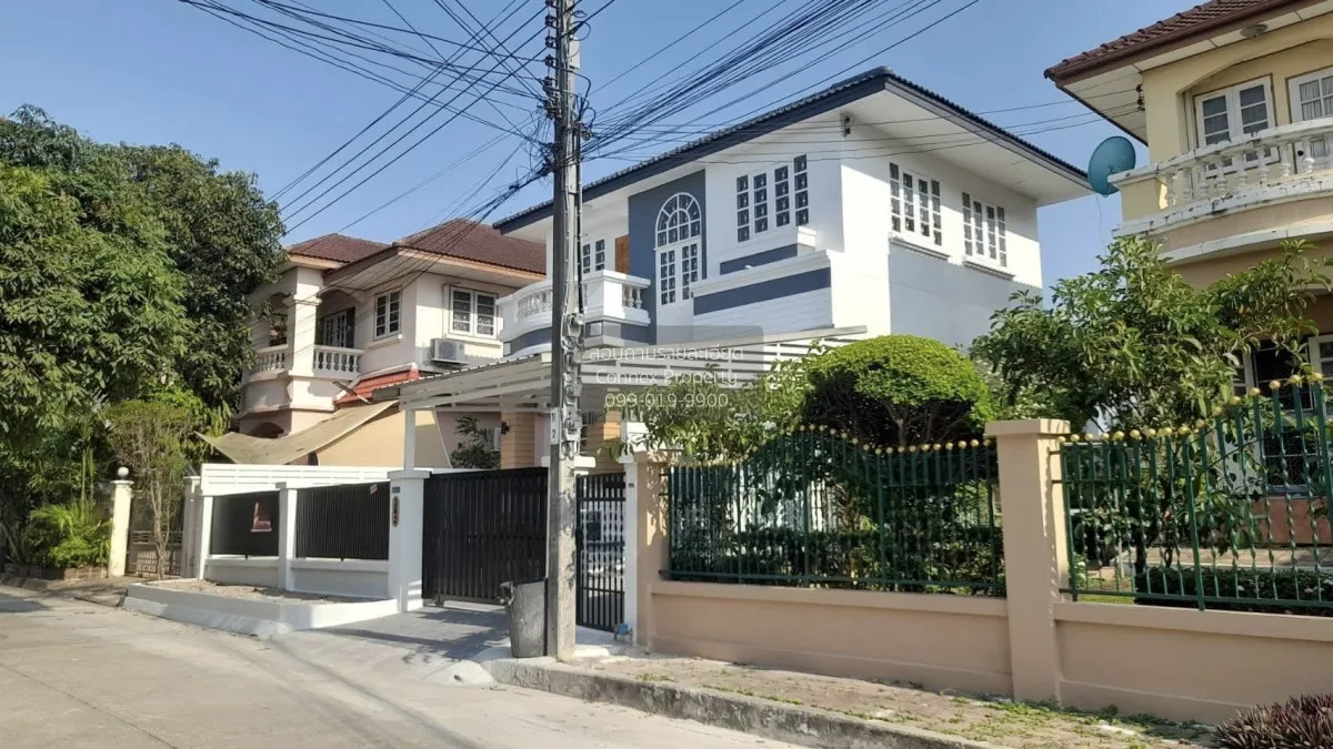 For Sale House , Wararom Phetkasem 81 , Bang Bon , Bang Bon , Ban