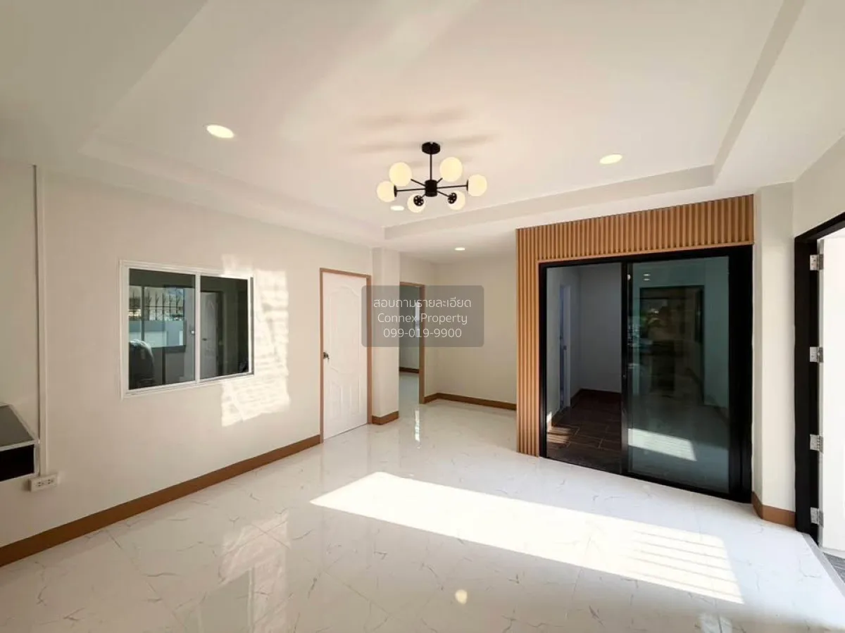 ขายบ้าน  เพชรมณฑลกรีน บางบอน 5 หนองแขม เขต หนองแขม กรุงเทพ CX-141