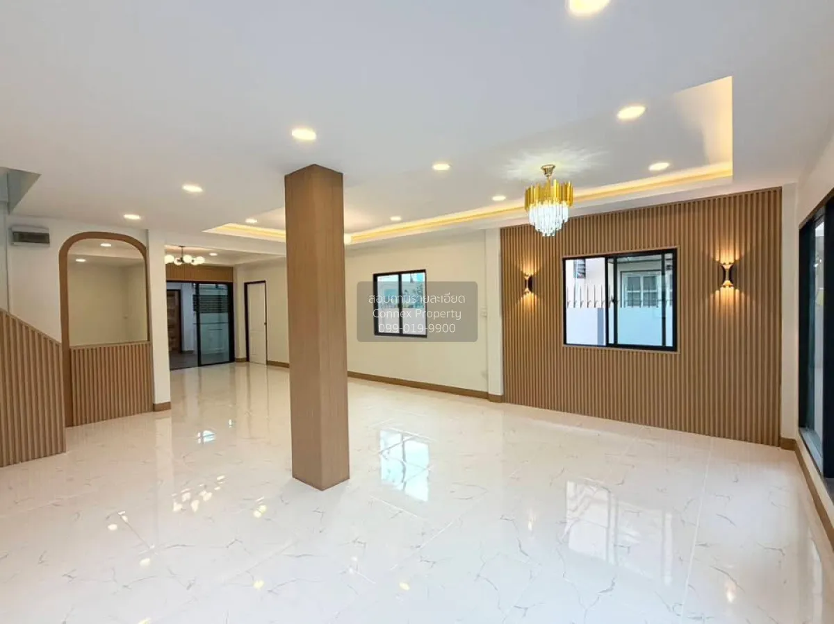 ขายบ้าน  เพชรมณฑลกรีน บางบอน 5 หนองแขม เขต หนองแขม กรุงเทพ CX-141