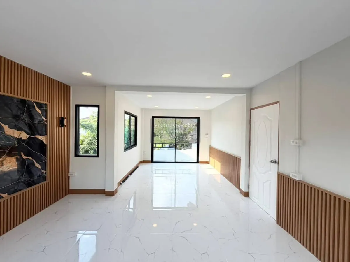 ขายบ้าน  เพชรมณฑลกรีน บางบอน 5 หนองแขม เขต หนองแขม กรุงเทพ CX-141