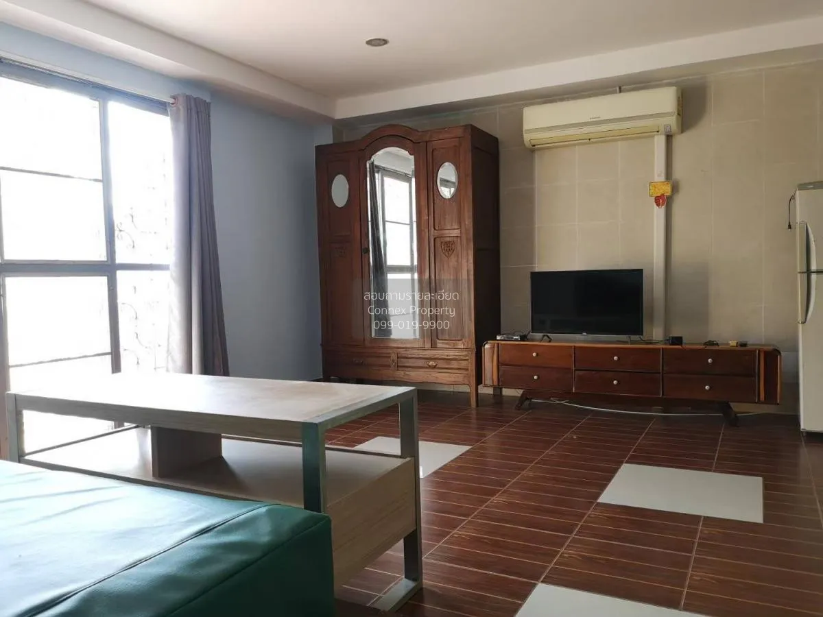 Apartment for Sale: 4.5-Story Building near BTS Udom Suk (Sukhumv 4