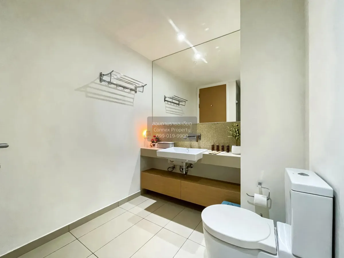 For Rent Condo , The Lofts Ekkamai , BTS-Ekkamai , Phra Khanong N