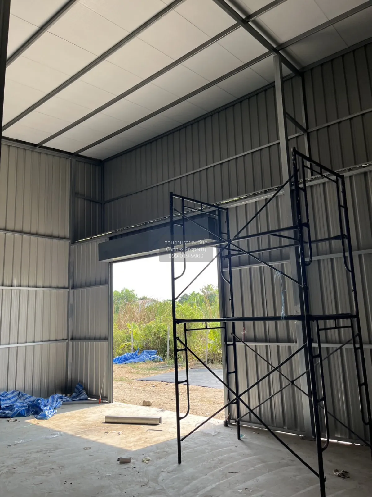เช่าโกดัง ลาดกระบัง ซอยฉลองกรุง8 หน้ากว้าง รีโนเวทใหม่ ลาดกระบัง  2