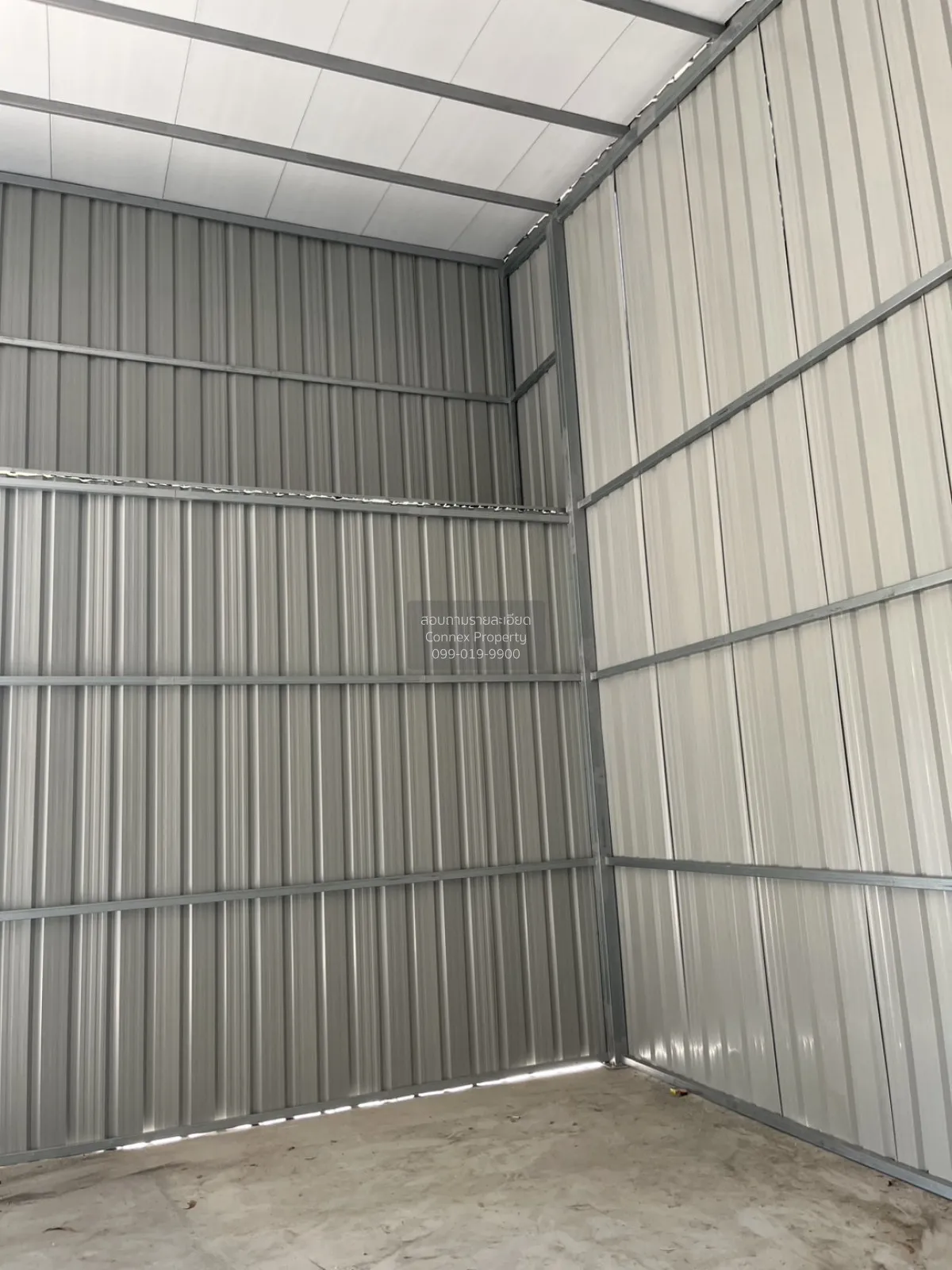 เช่าโกดัง ลาดกระบัง ซอยฉลองกรุง8 หน้ากว้าง รีโนเวทใหม่ ลาดกระบัง 