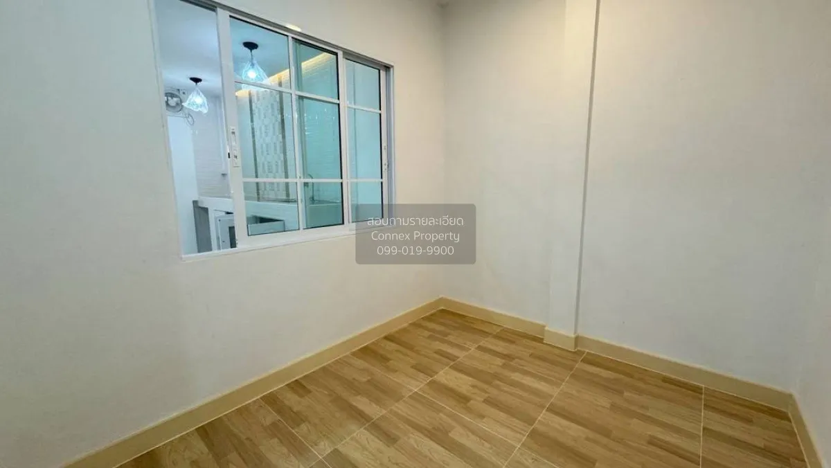 ขายทาวน์เฮ้าส์/ทาวน์โฮม  บ้านสุชา รีโนเวทใหม่ ละหาร บางบัวทอง นนท