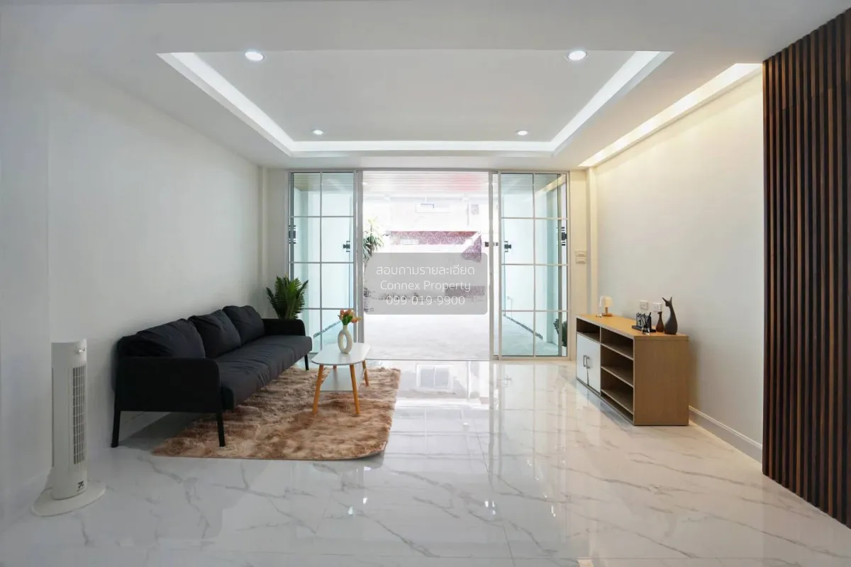 ขายทาวน์เฮาส์ 2 ชั้น พื้นที่ 162 ตารางเมตร ทุ่งครุ กรุงเทพมหานคร 