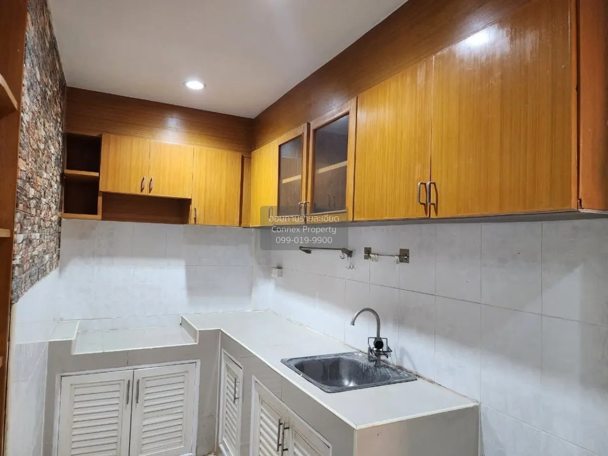 For Sale Townhouse/Townhome  , Baan Sintawee Thianthale , Samae D 4