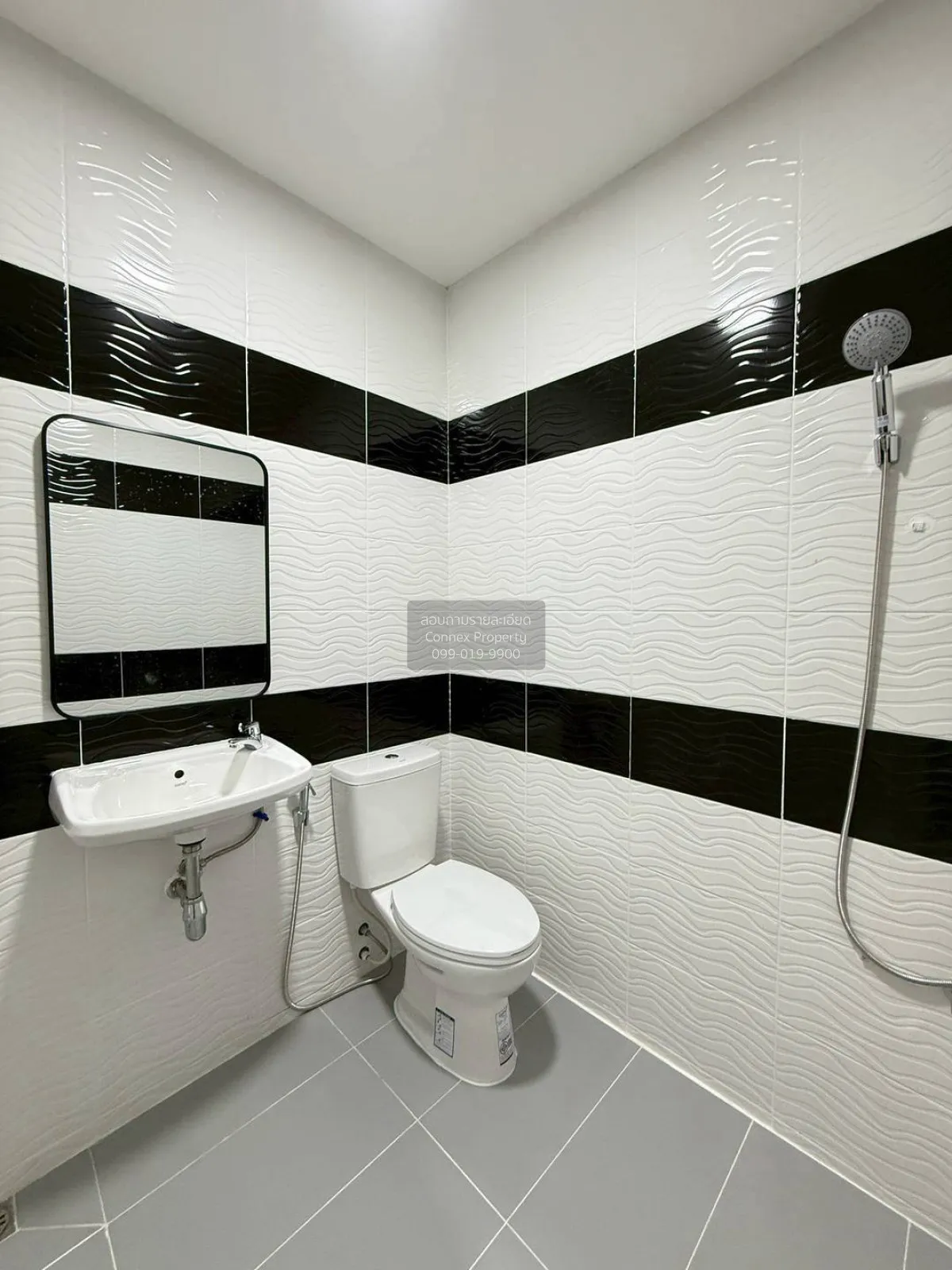 ขายทาวน์เฮ้าส์/ทาวน์โฮม  สวีทโฮม ปาร์ค บางบัวทอง รีโนเวทใหม่ บางบ