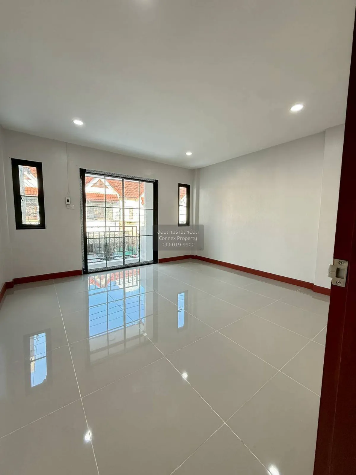 ขายทาวน์เฮ้าส์/ทาวน์โฮม  สวีทโฮม ปาร์ค บางบัวทอง รีโนเวทใหม่ บางบ