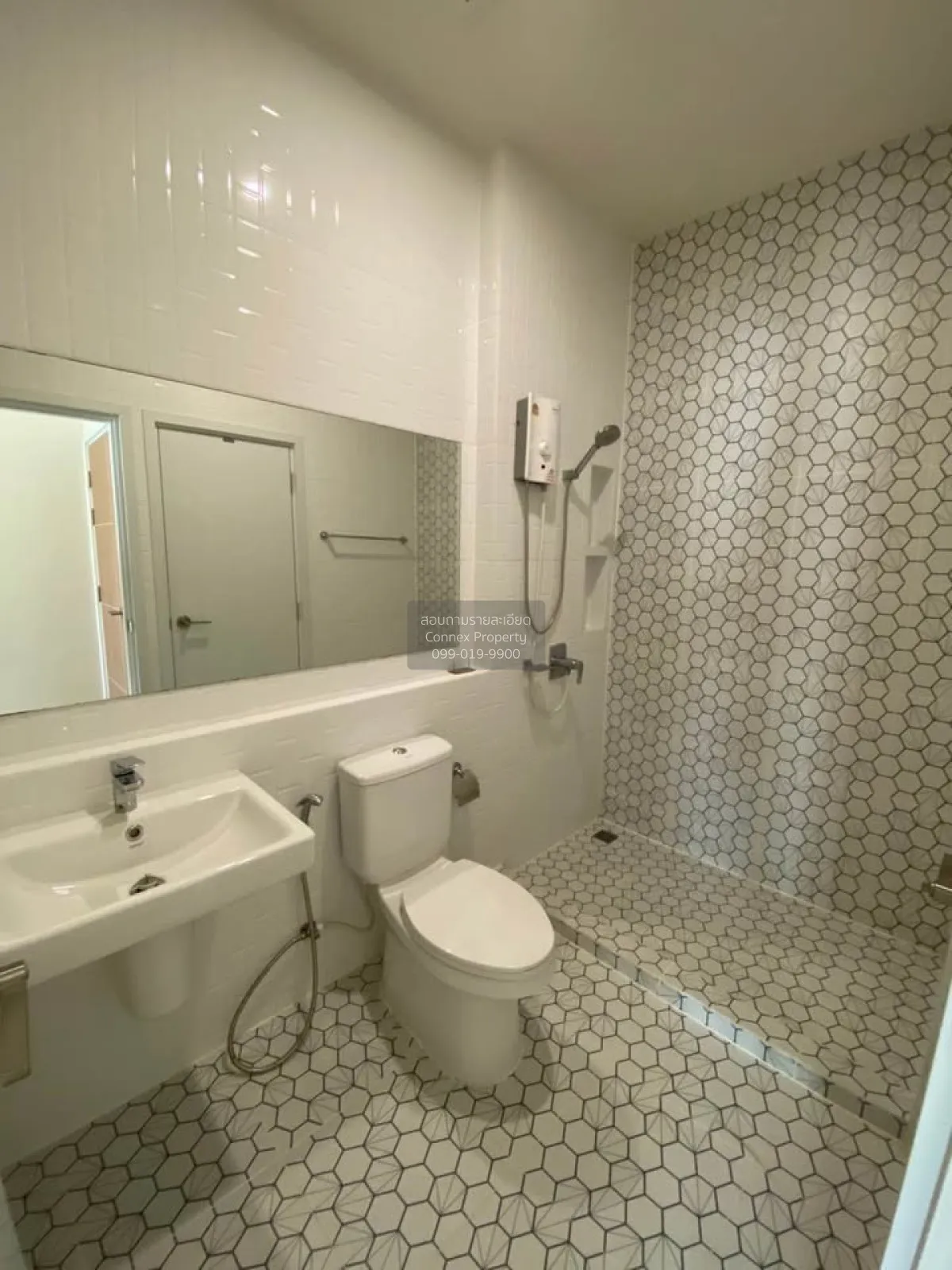 For Rent Townhouse/Townhome  , Altitude Kraf Bangna , Bang Kaeo ,