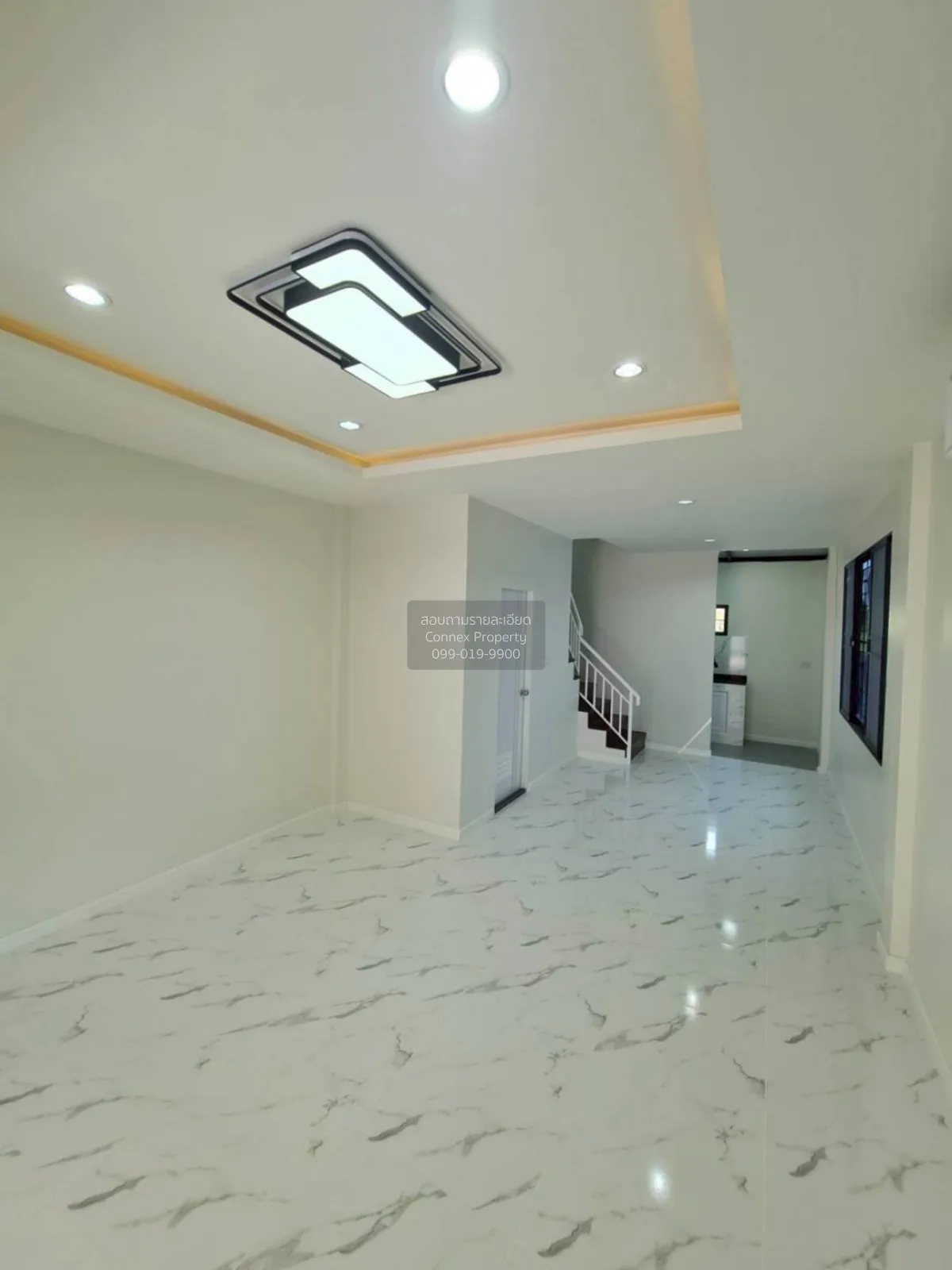 ขายทาวน์เฮ้าส์/ทาวน์โฮม  ธนจิตต์ บางกรวย ห้องมุม รีโนเวทใหม่ ศาลา 4