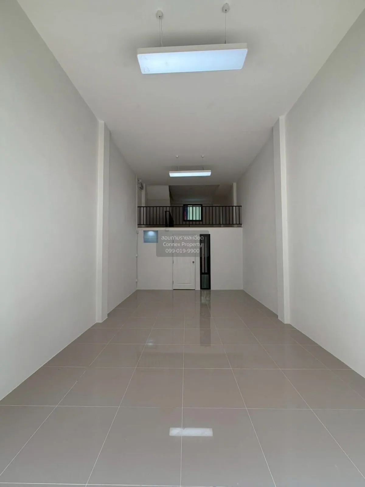 For Sale  3.5-storey commercial building, Suksawat78  ,Samutpraka 3