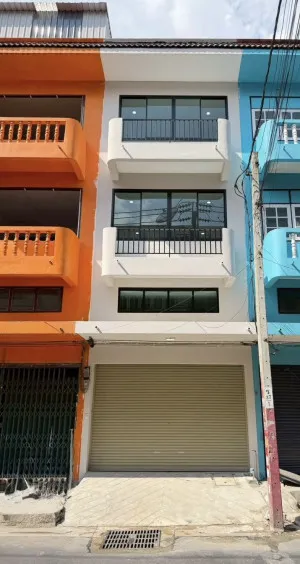 For Sale  3.5-storey commercial building, Suksawat78  ,Samutprakarn , newly renovated , Bang Chak , Phra Pradaeng , Samut Prakarn , CX-142171