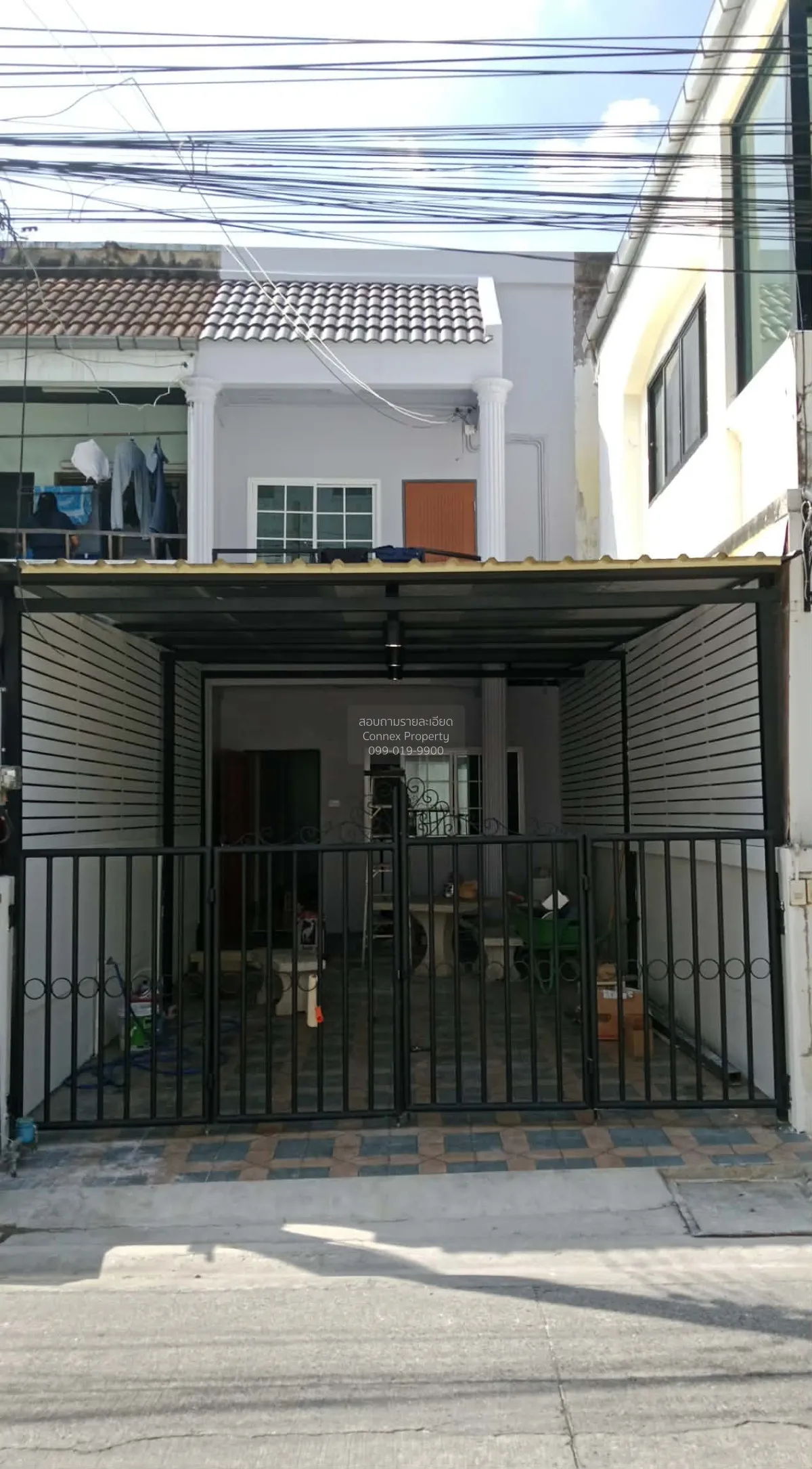 For Sale two story townhouse , Sukhumvit 62 , Phra Khanong Tai ,  1